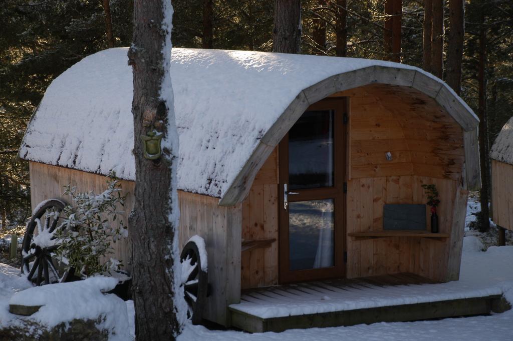 Hotel Camping Pod Heaven Brackla Zewnętrze zdjęcie